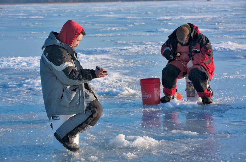United Kigdom - ice fishing